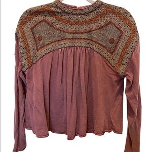 Free People Size Small Mauve/Purple Embroidered Blouse